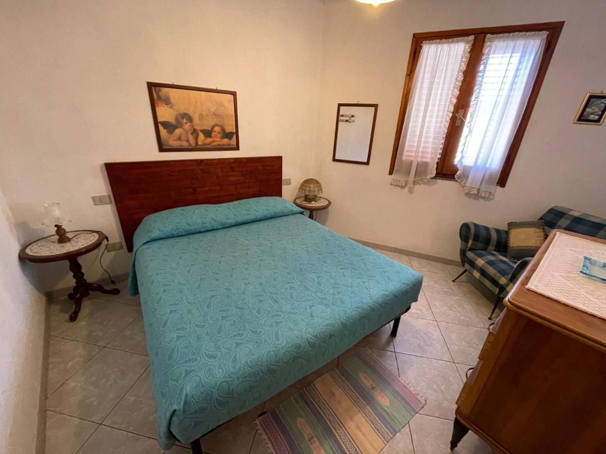 Appartamenti Su Pasiu Chia Buitenkant foto